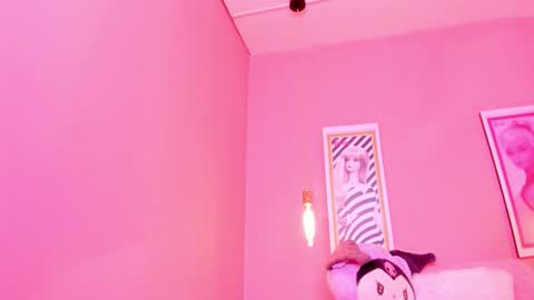 Snapshot of milu_carbajal_x chatting on March 15, 3:56 am milu_carbajal_x online show from March 15, 3:56 am