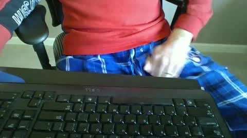 Snapshot of milwaukeebadger24 chatting on March 1, 4:54 pm milwaukeebadger24 online show from March 1, 4:54 pm