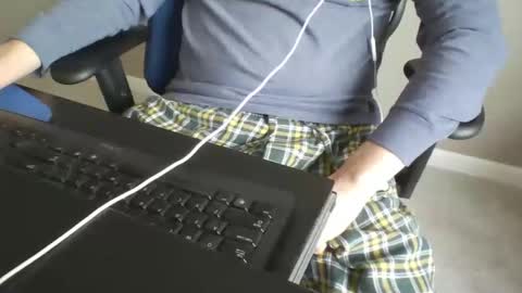 milwaukeebadger24 online show from January 11, 8:25 pm