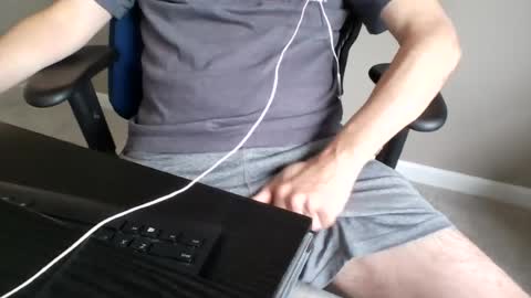 Snapshot of milwaukeebadger24 chatting on July 31, 5:12 pm milwaukeebadger24 online show from July 31, 5:12 pm