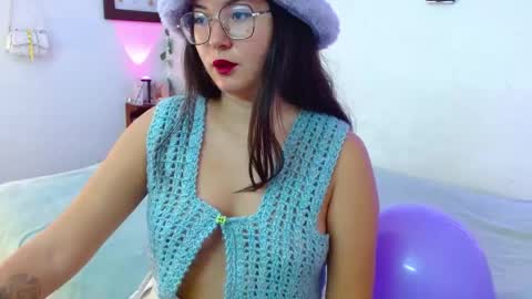 mily_baker online show from May 12, 6:16 pm