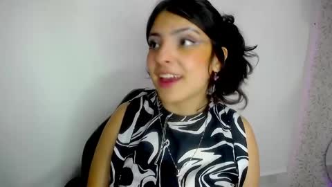 mily online show from May 31, 4:31 am