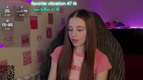 Snapshot of milyamess chatting on February 7, 6:44 pm Emily online show from February 7, 6:44 pm