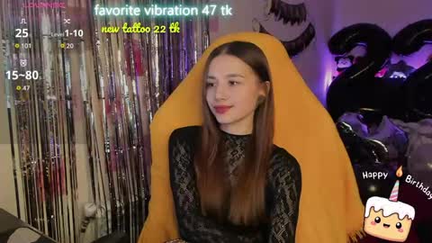 Snapshot of milyamess chatting on April 29, 5:41 pm Emily online show from April 29, 5:41 pm