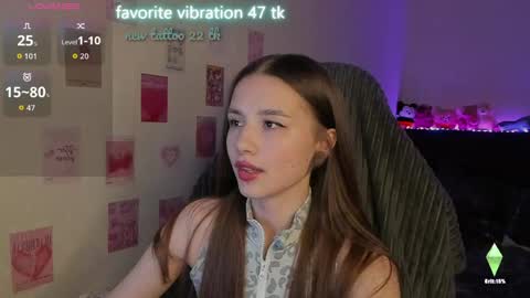 Snapshot of milyamess chatting on May 17, 6:26 pm Emily online show from May 17, 6:26 pm