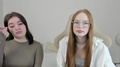 Milena and Jasper online show from February 12, 4:51 am