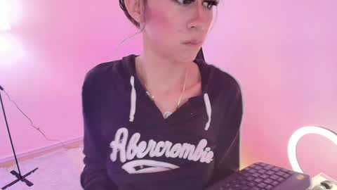 Milly  online show from February 2, 2:27 am