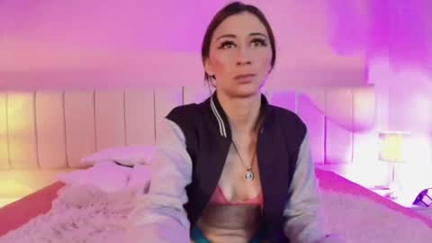 Milly  online show from February 28, 3:37 am