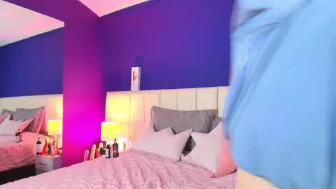 Milly  online show from September 26, 4:38 am