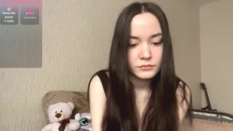 mimipurr online show from February 21, 5:19 am