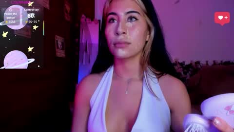 minami_nakamura online show from January 10, 12:01 am