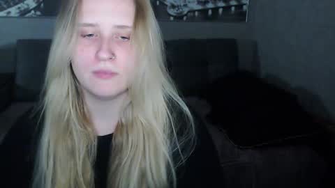 Snapshot of mindiys chatting on December 14, 10:50 pm Mindiys online show from December 14, 10:50 pm