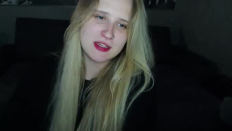 Snapshot of mindiys chatting on December 16, 6:27 pm Mindiys online show from December 16, 6:27 pm