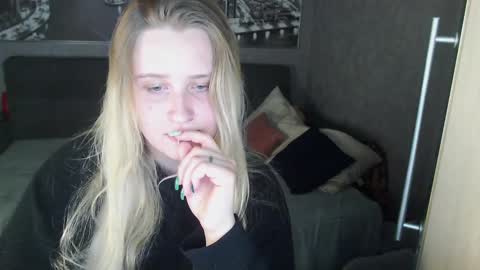 Snapshot of mindiys chatting on January 21, 12:46 am Mindiys online show from January 21, 12:46 am