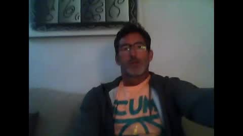 Snapshot of mindthestep chatting on January 19, 10:39 pm MIND online show from January 19, 10:39 pm