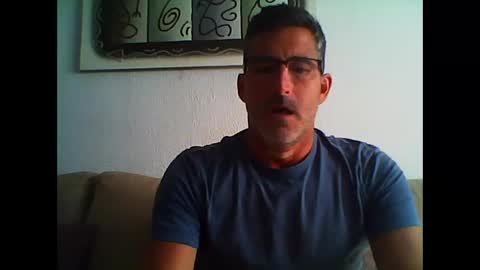 Snapshot of mindthestep chatting on April 14, 9:37 am MIND online show from April 14, 9:37 am
