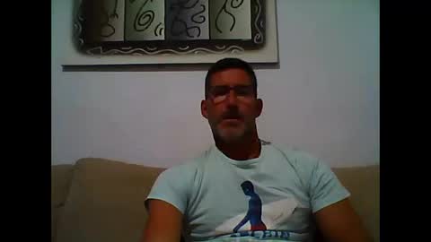 Snapshot of mindthestep chatting on May 1, 5:23 am MIND online show from May 1, 5:23 am