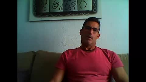 Snapshot of mindthestep chatting on May 9, 2:33 pm MIND online show from May 9, 2:33 pm