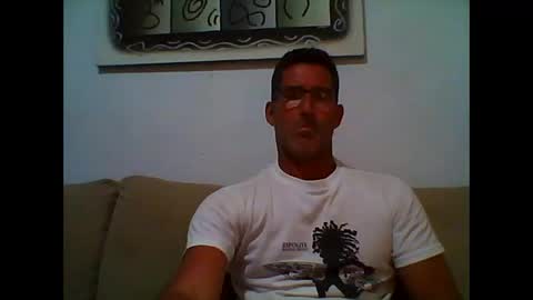Snapshot of mindthestep chatting on May 10, 8:47 pm MIND online show from May 10, 8:47 pm