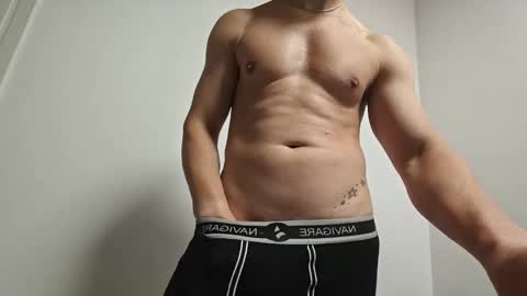 Snapshot of mine2mine chatting on December 22, 9:01 pm mine2mine online show from December 22, 9:01 pm