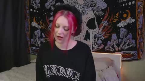 Anny online show from May 11, 10:40 pm