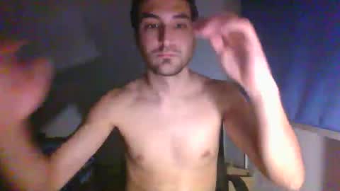 Snapshot of miniarthur chatting on March 22, 12:58 am miniarthur online show from March 22, 12:58 am