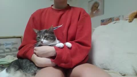 Snapshot of minilynixo chatting on December 21, 6:15 pm minilynixo online show from December 21, 6:15 pm