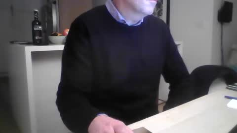 Snapshot of minimalmix47 chatting on January 4, 9:00 am Galanordic online show from January 4, 9:00 am