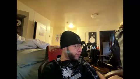 Snapshot of minimoose1003 chatting on March 30, 11:28 pm minimoose1003 online show from March 30, 11:28 pm