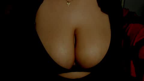 Snapshot of minka0 chatting on December 23, 9:08 pm minka0 online show from December 23, 9:08 pm