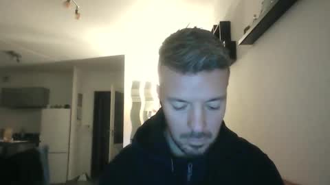 Snapshot of minka28 chatting on January 13, 6:35 pm minka28 online show from January 13, 6:35 pm