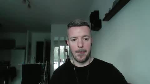 Snapshot of minka28 chatting on March 29, 5:24 pm minka28 online show from March 29, 5:24 pm