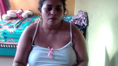 Snapshot of minnie_bbw69 chatting on September 18, 11:56 am Andrea online show from September 18, 11:56 am