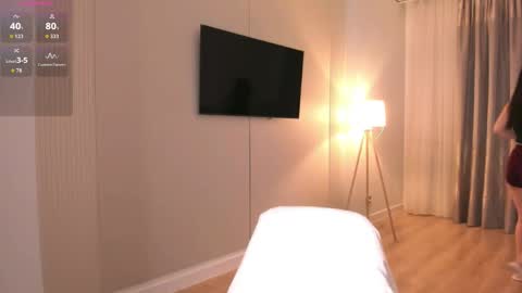 minnie_jin online show from April 3, 1:53 pm