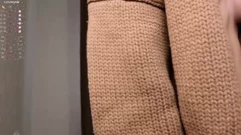 Snapshot of minnietammy chatting on March 11, 9:34 am Mary  is here 3 My favorite patterns 77143222321Try my private online show from March 11, 9:34 am