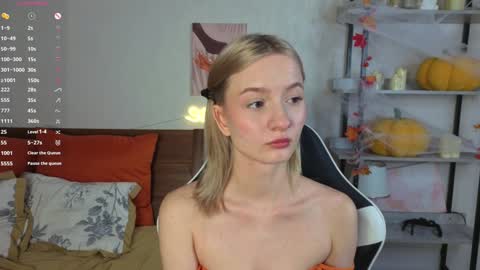 Mary  is here 3 My favorite patterns 77143222321Try my private online show from November 25, 11:05 pm