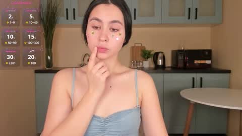 Minnie online show from March 7, 6:21 am