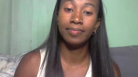 minouch211907 online show from May 4, 5:20 pm