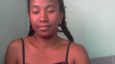minouch211907 online show from May 16, 11:09 am