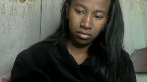 minouch211907 online show from June 29, 11:27 pm