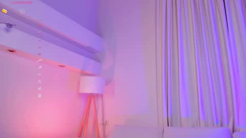 Lianna online show from November 7, 6:57 am