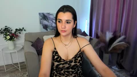 Jessi online show from September 21, 11:45 am