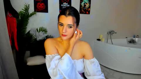 Jessi online show from November 2, 4:04 am