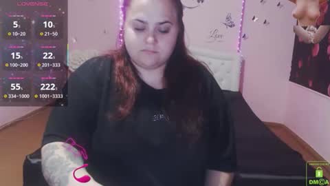mira_cle_ online show from May 15, 7:26 am