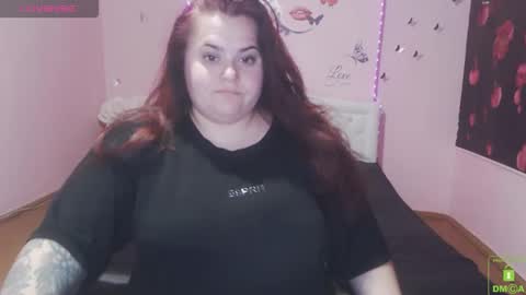 mira_cle_ online show from May 21, 10:44 am