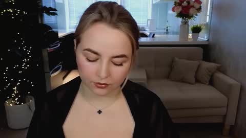 Mira online show from March 12, 2:50 am