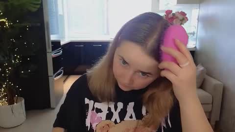 Mira online show from March 23, 8:18 am