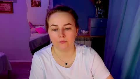 Mira online show from May 7, 1:33 am