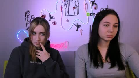 Snapshot of mira_vibe chatting on January 14, 5:46 am Mira online show from January 14, 5:46 am