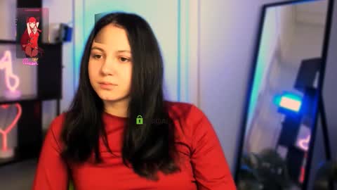 Snapshot of mira_vibe chatting on February 4, 6:19 am Mira online show from February 4, 6:19 am